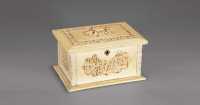 清 象牙雕人物盒